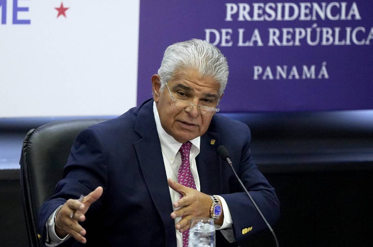 Venezuela bloqueó vuelo de expresidentes observadores de las elecciones, asegura Panamá