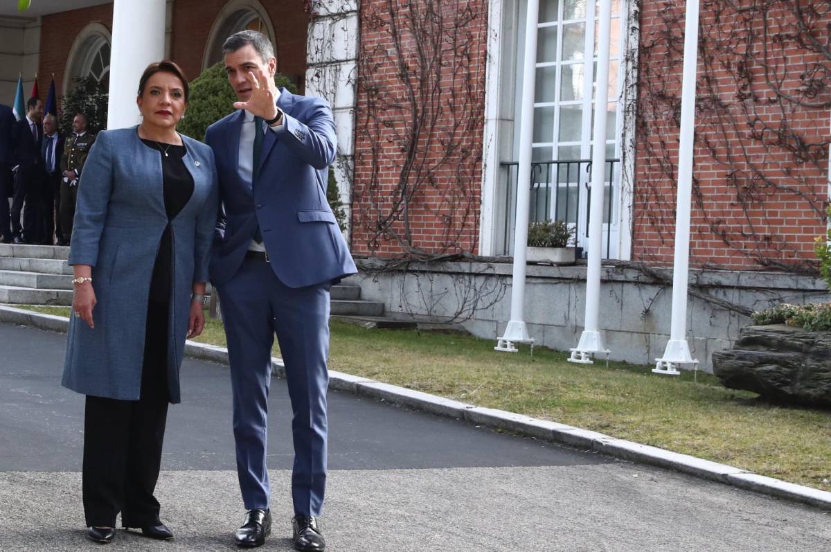 Pedro Sánchez ratifica a Xiomara Castro compromiso para cooperar con Honduras