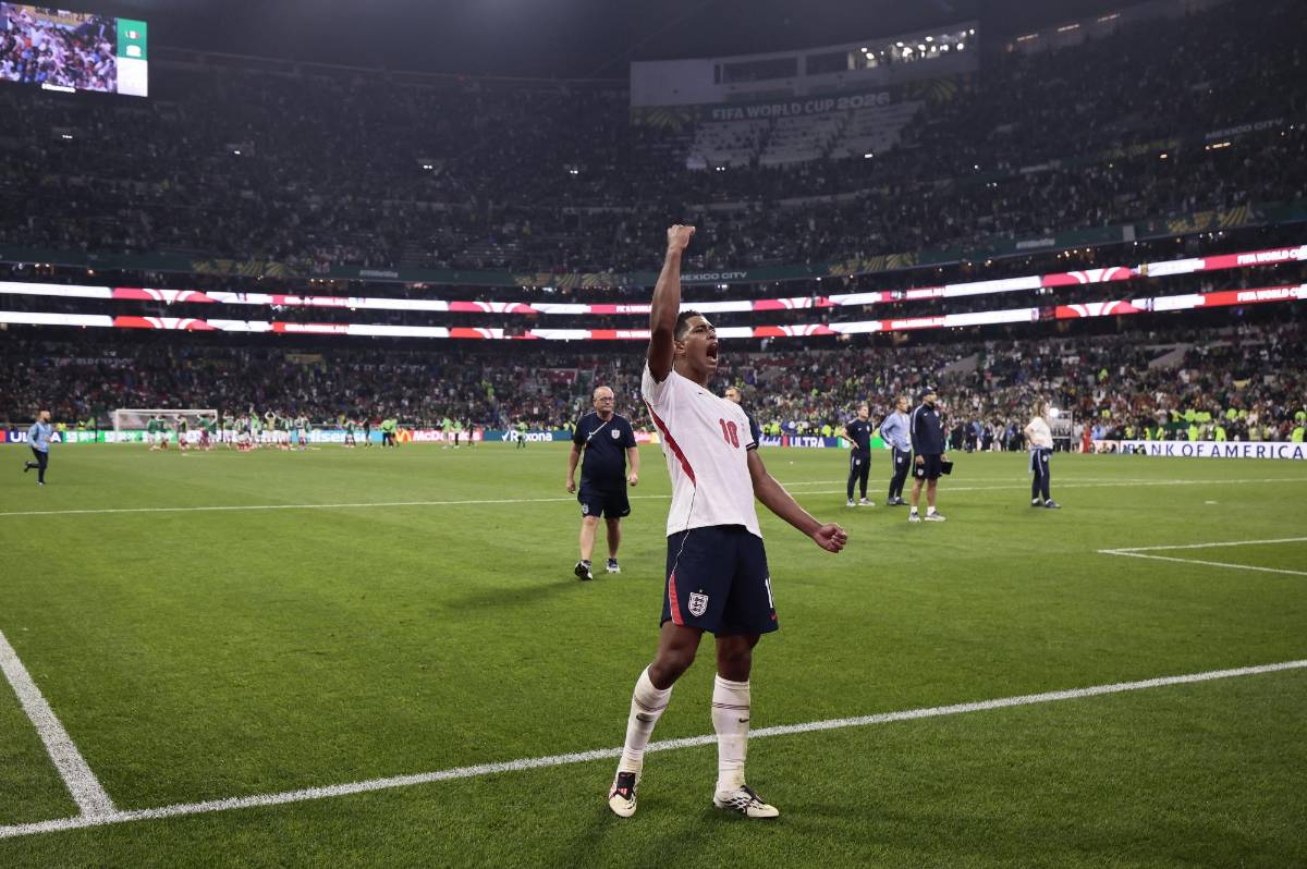 FIFA no perdona: Castiga a Inglaterra y México tras lo ocurrido en el Azteca