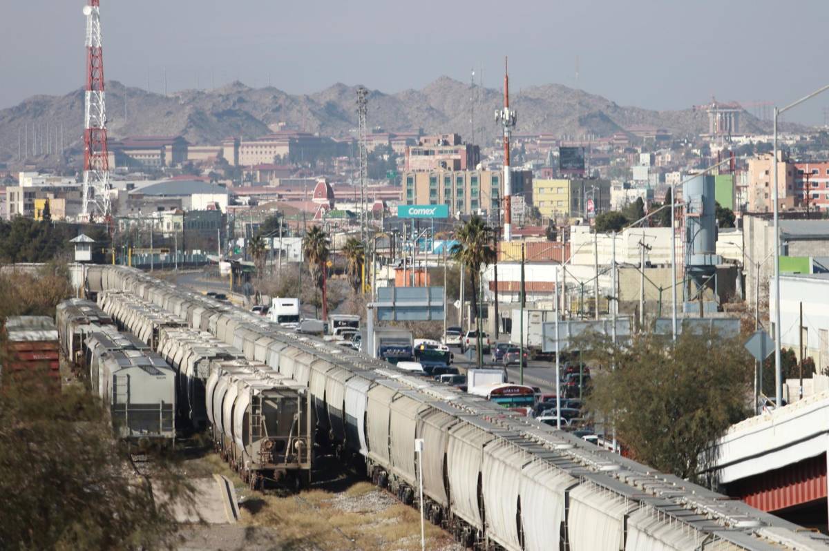 Reabren cruces de trenes en frontera México-EEUU tras 5 días de pérdidas millonarias