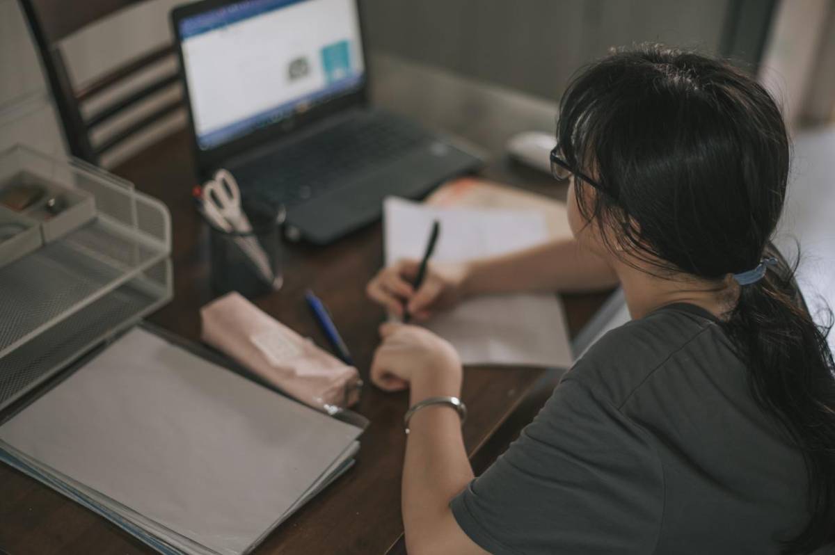 Retos de la educación híbrida y sus consecuencias