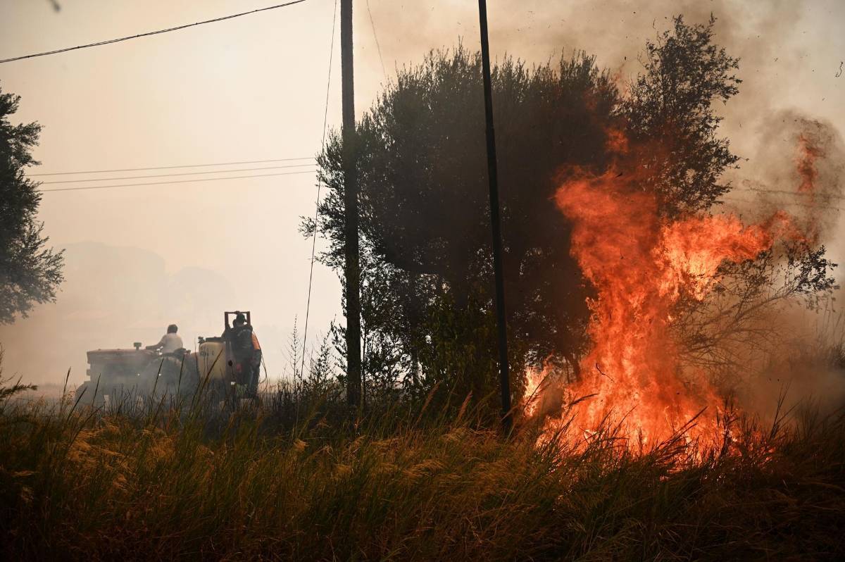 Incendios, muertes y evacuados por una ola de calor en Europa