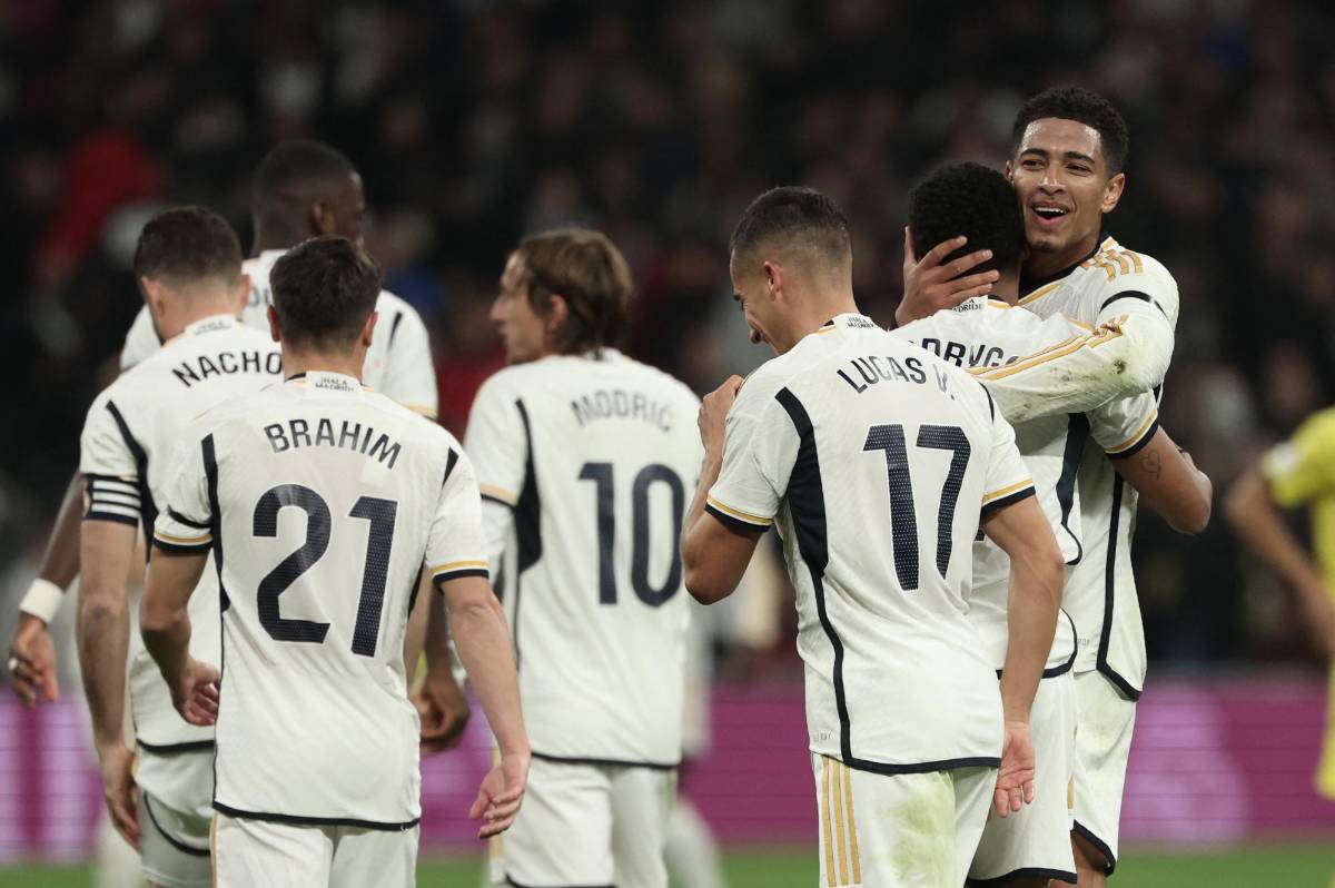 Real Madrid golea al Villarreal y recupera el liderato de La Liga