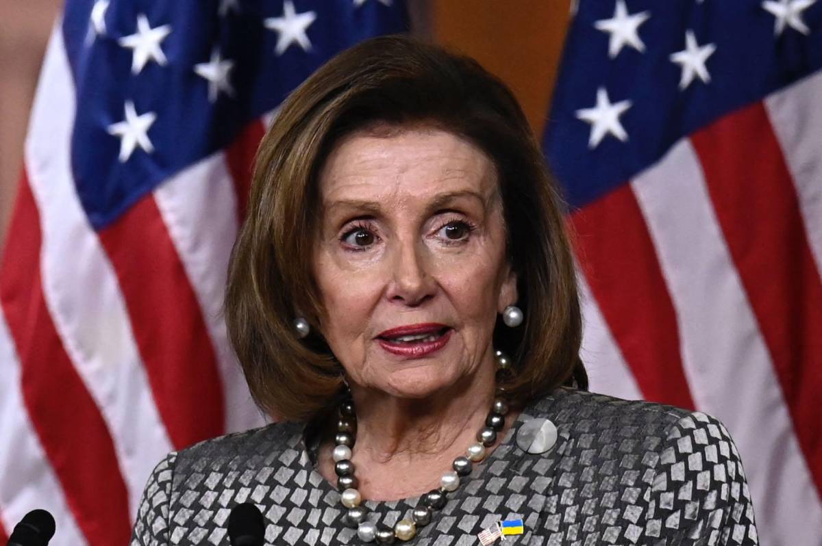 Nancy Pelosi da positivo por covid-19 tras reunión con Biden y Obama