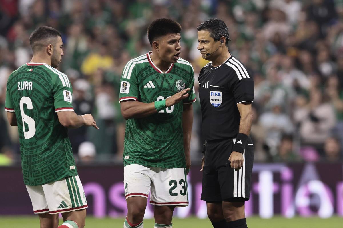 FIFA no perdona: Castiga a Inglaterra y México tras lo ocurrido en el Azteca