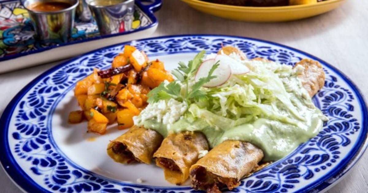 Cómo hacer tacos flauta de res