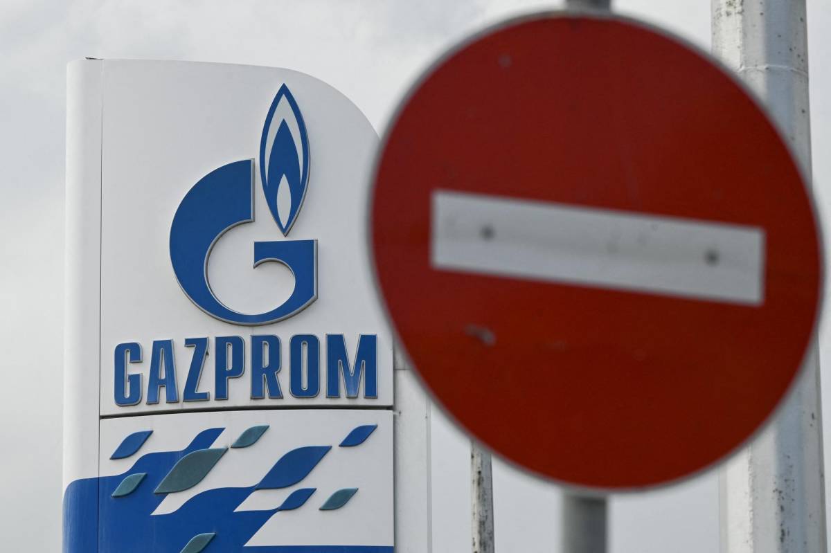 Rusia le corta el gas a Europa y reduce su producción de petróleo