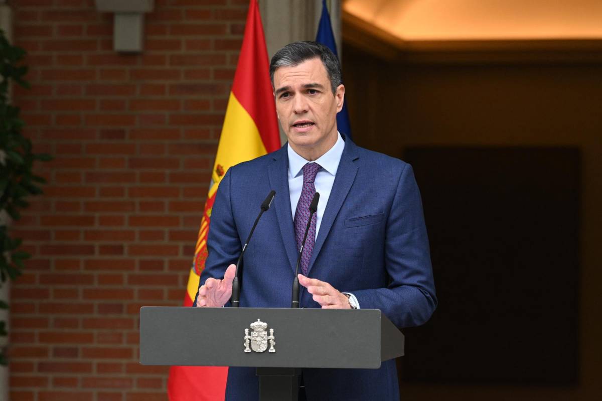 El Gobierno español disuelve el Parlamento y convoca elecciones anticipadas al 23 de julio