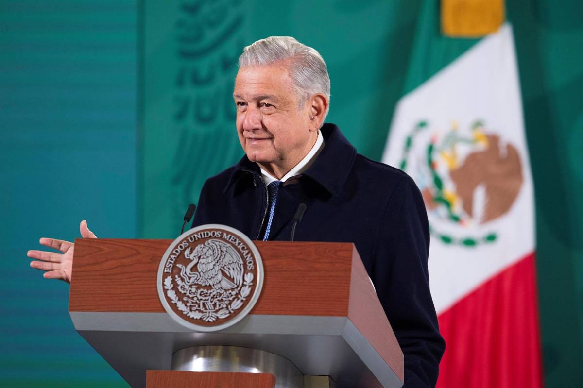 López Obrador causa polémica por recomendar reunirse en Navidad pese a ómicron