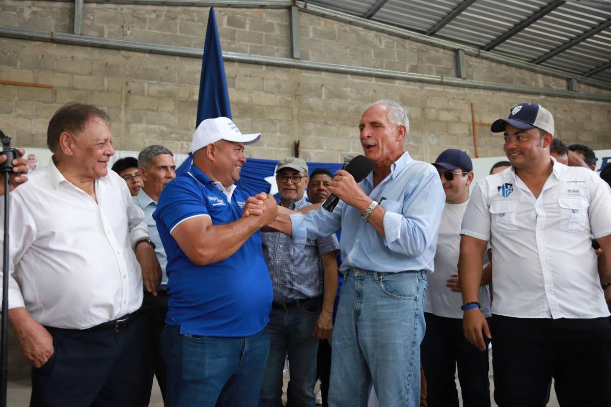 Nasry Asfura promete recortar el gasto público e impulsar megaobras en el país