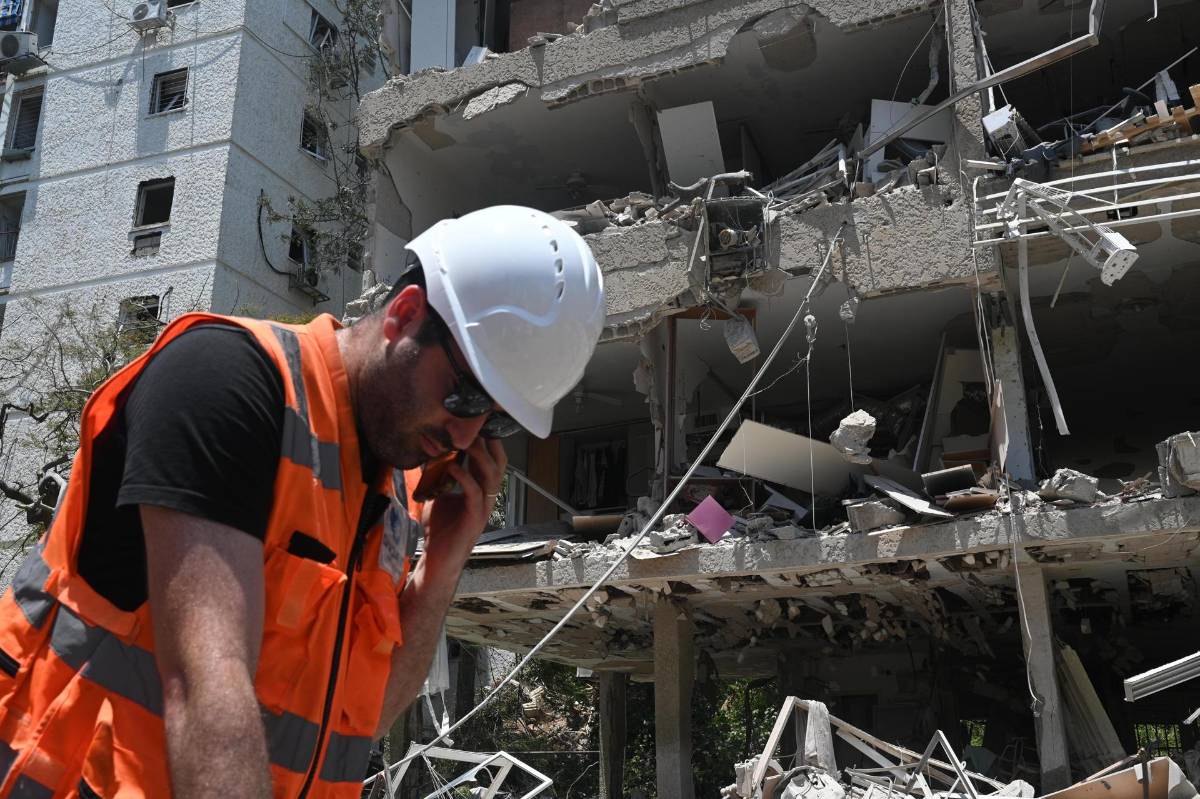 Irán responde a Estados Unidos con nuevos ataques con misiles a Israel