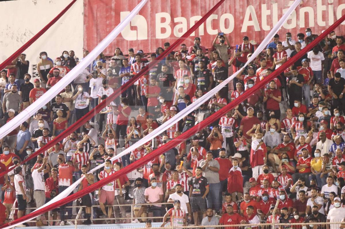 La afición del Vida pudo disfrutar de un nuevo triunfo de su equipo ante Victoria.