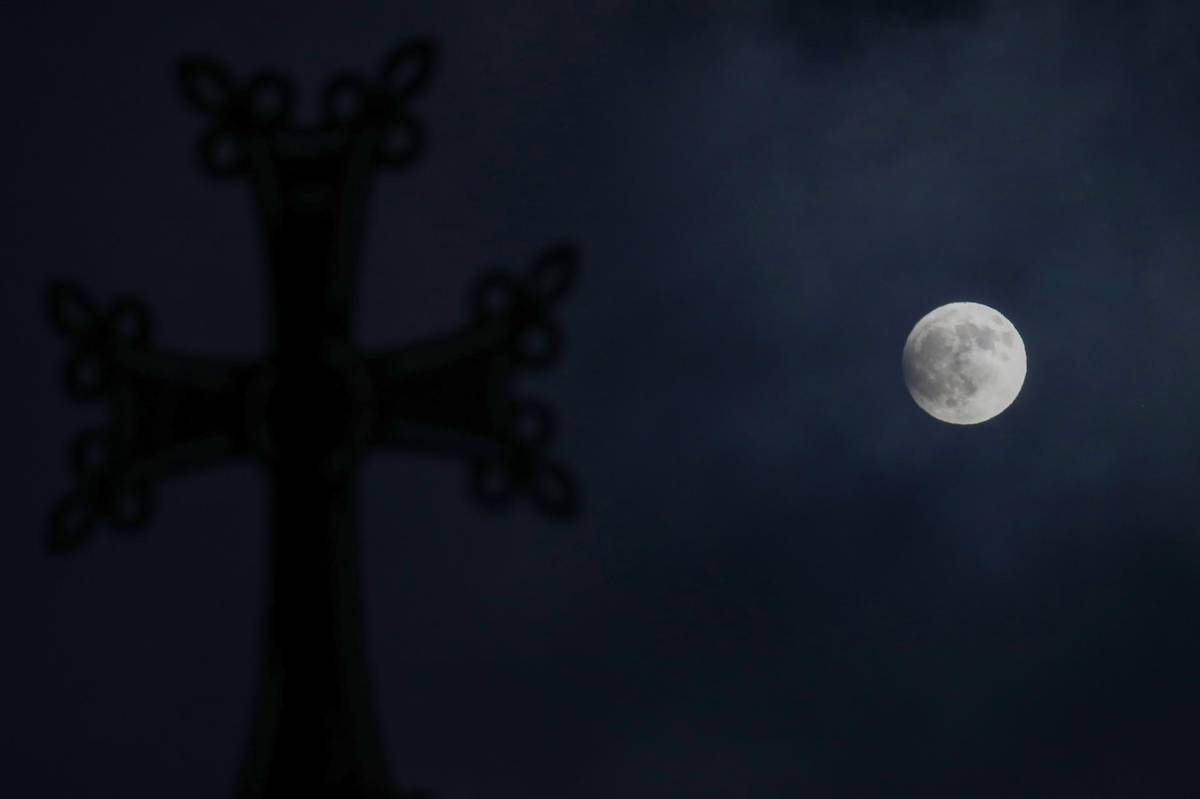Las imágenes de la luna de sangre alrededor del mundo