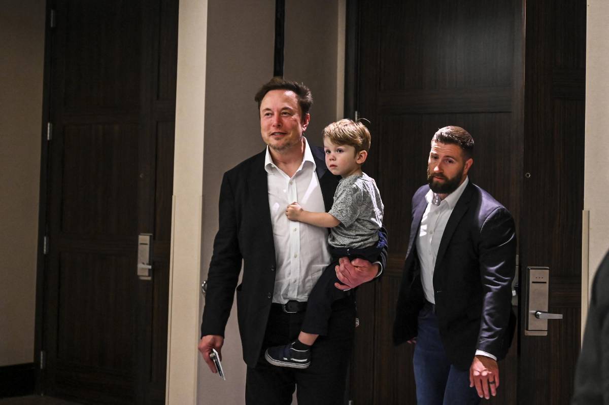 Musk felicita a SpaceX y promete nuevo vuelo de prueba de Starship “en unos meses”