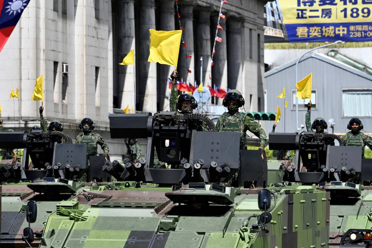 China y Taiwán elevan la tensión por amenaza de “reunificación” de Pekín