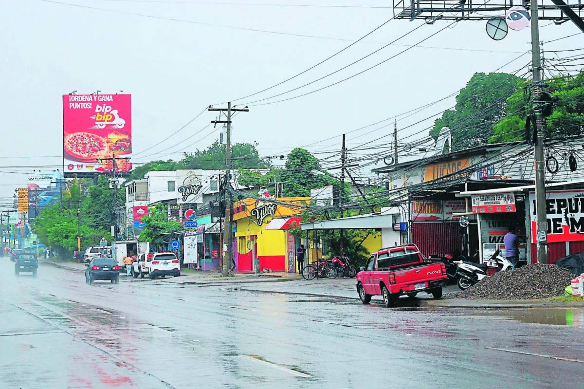 Comercio en Río Blanco crece con apertura de nuevos negocios