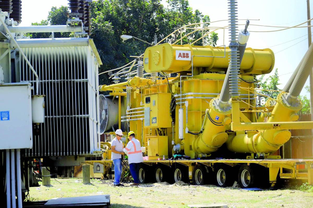Más de 16 colonias sin energía este viernes en San Pedro Sula