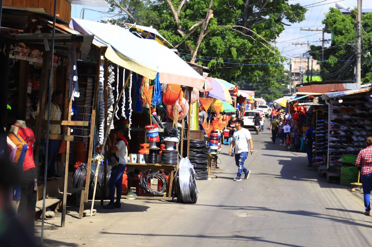 Diez mil empresas cerraron o pasaron a la informalidad