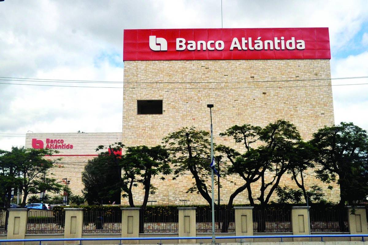 Banco Atlántida atenderá a sus clientes en horario extendido