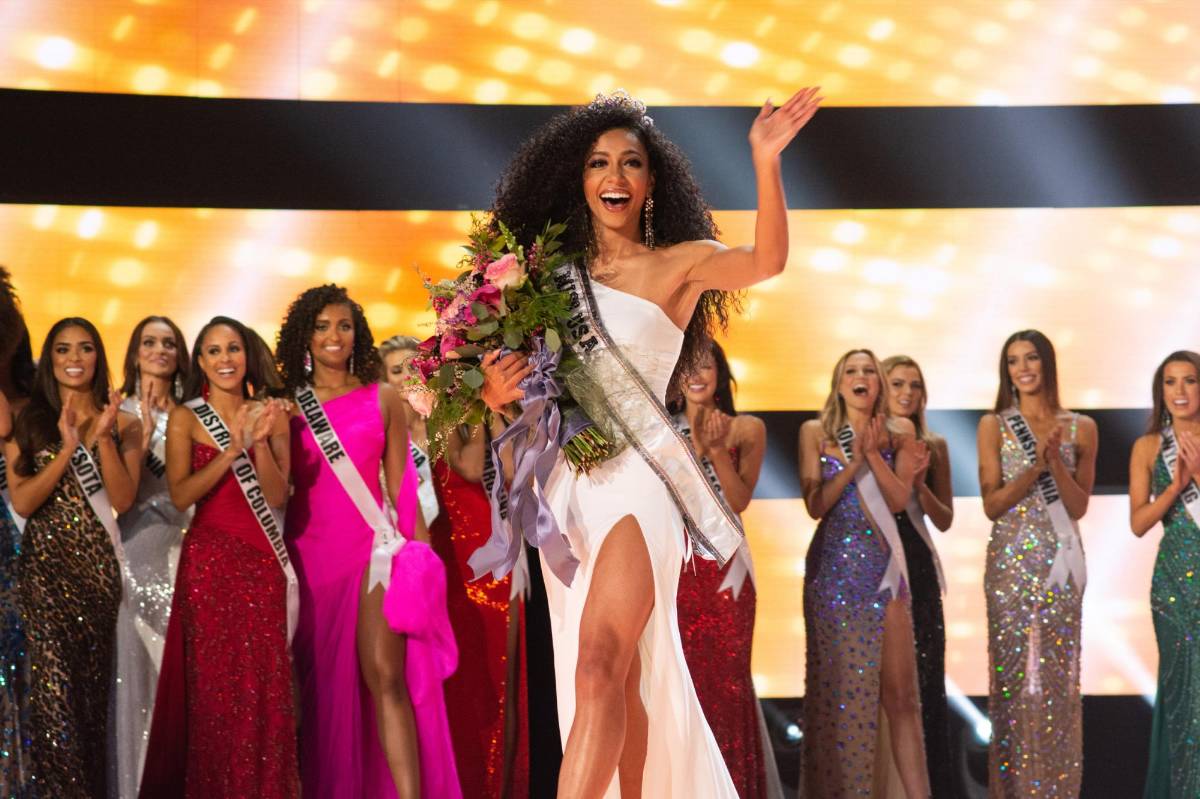 Cheslie Kryst, Miss USA 2019, muere al caer de un edificio