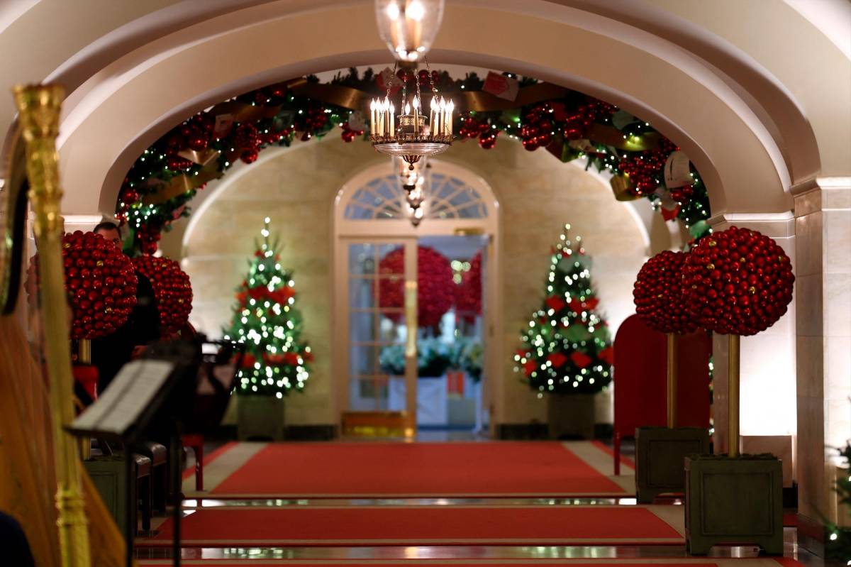 La Casa Blanca se viste de magia para la Navidad en un año convulso