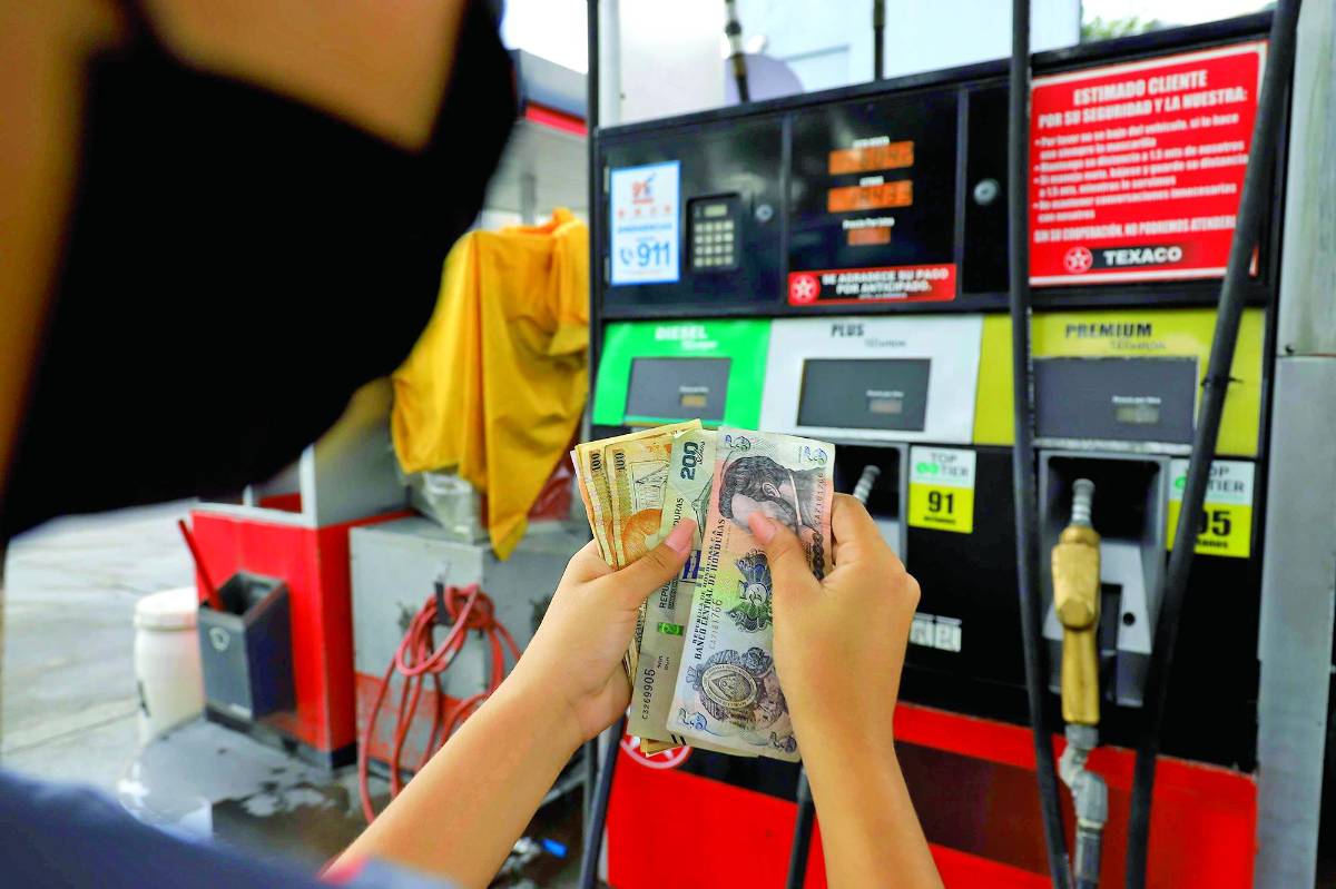 Estos son los nuevos precios de los combustibles en Honduras