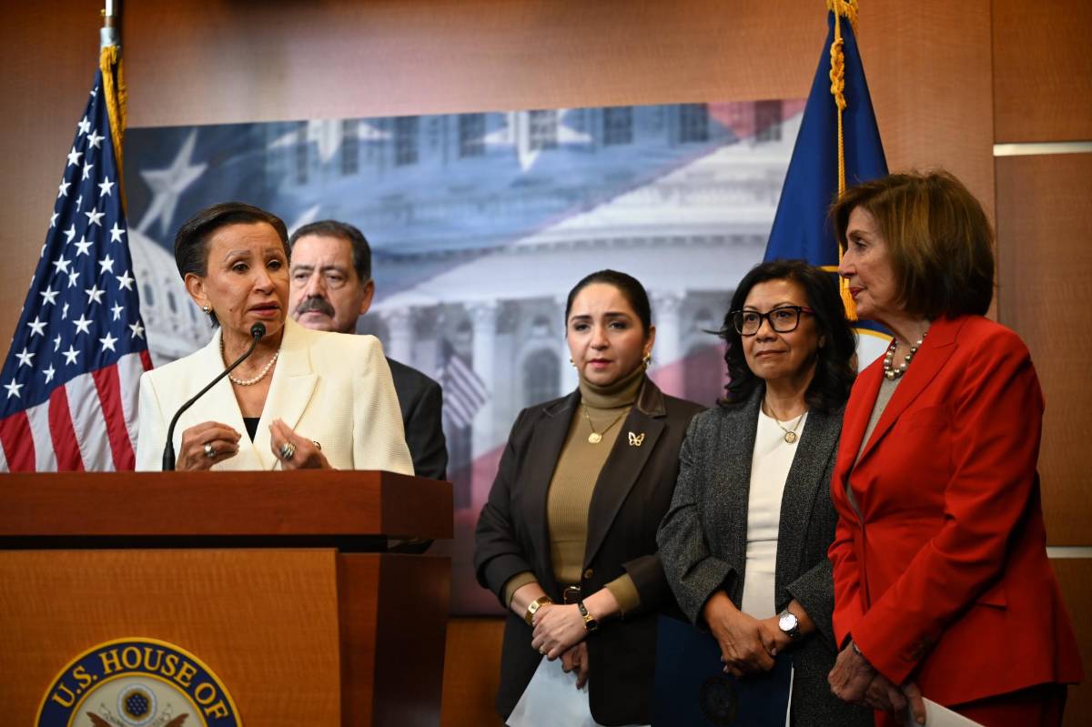 Congresistas de EEUU denuncian “la hipocresía” de Donald Trump por indulto a JOH