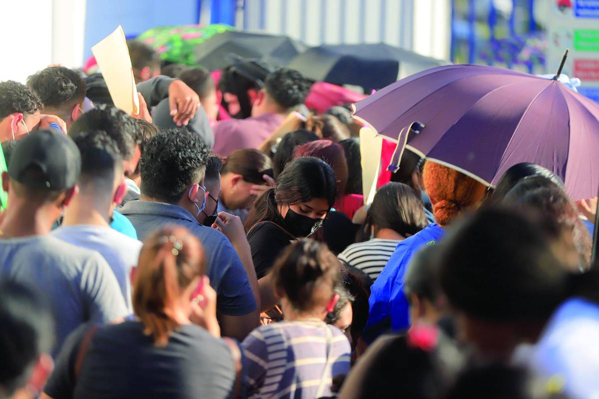 Más de 200 mil jóvenes tienen problemas de empleo en SPS