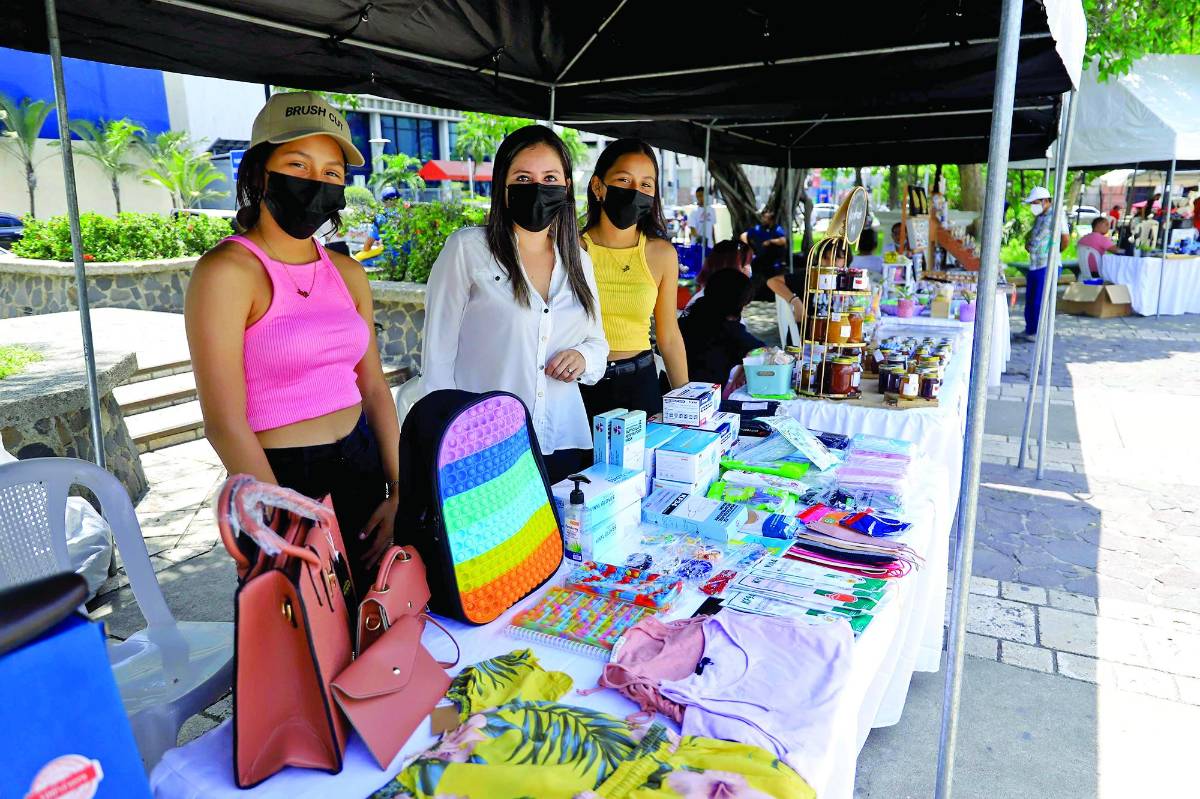 Las cajas de ahorro son una de las alternativas para impulsar el acceso de capital para las mujeres, especialmente las de las zonas rurales.