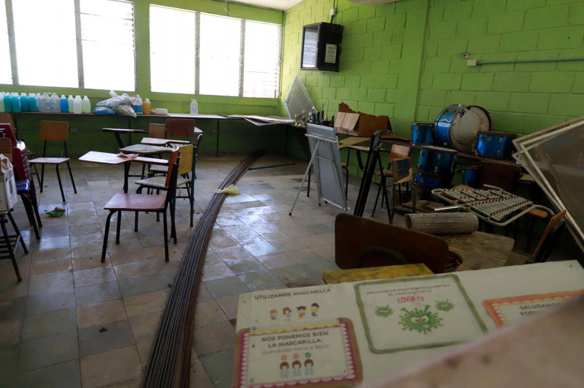 Unos 13,000 centros educativos urgen reparación