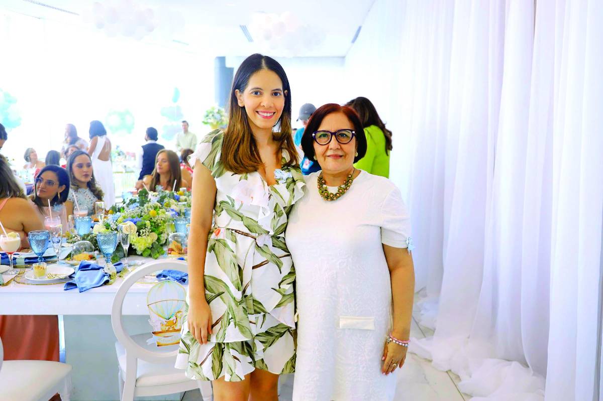 Baby shower para el primogénito de Sadia y Rolando Martínez