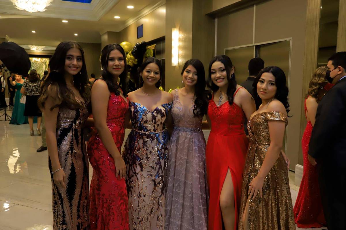 Color y buen gusto de los seniors de Mhotivo