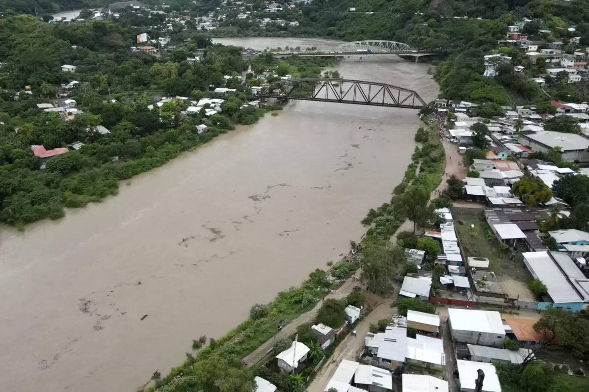 San Pedro Sula declara emergencia climática por lluvias de tormenta Julia