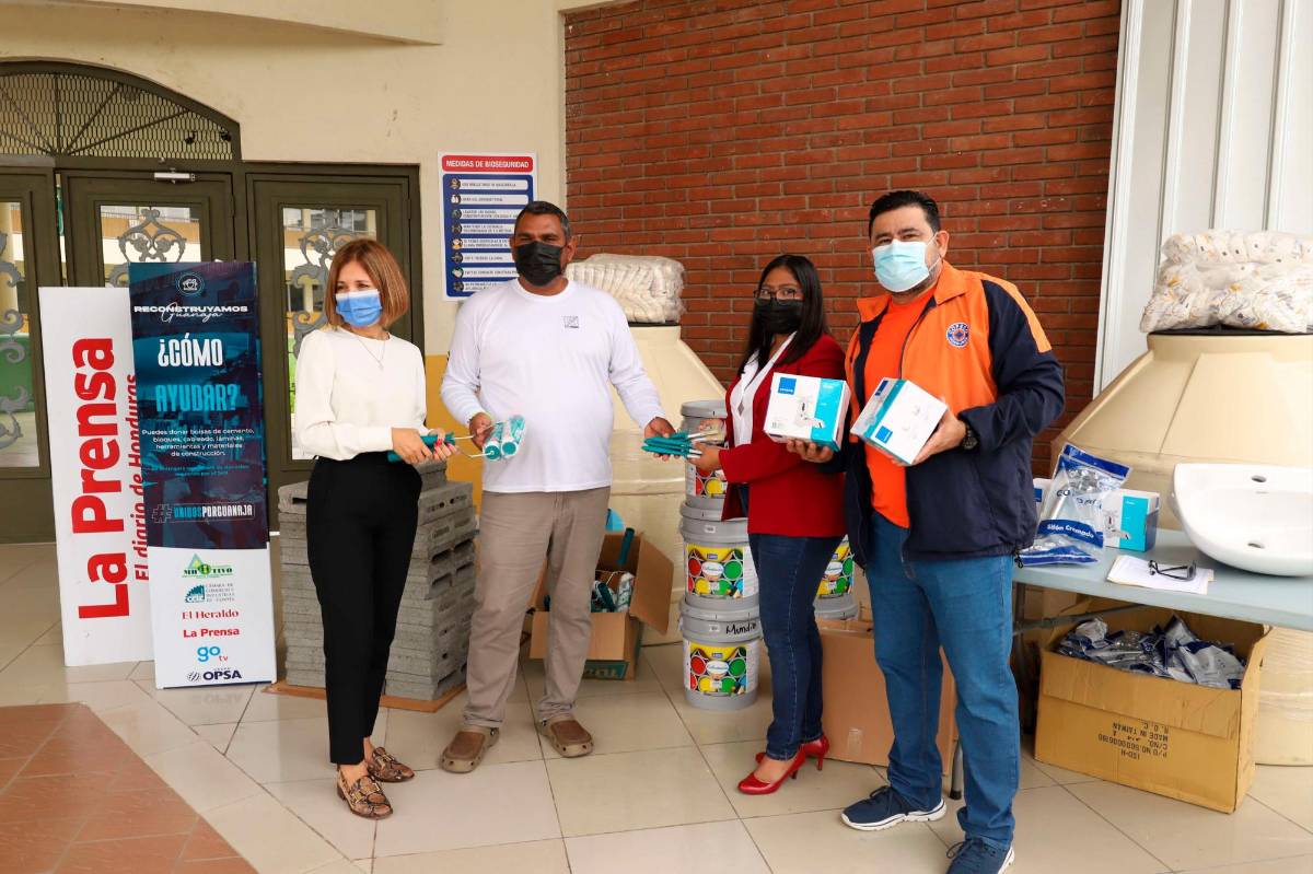 Envían a Guanaja materiales para reconstruir casas de la isla