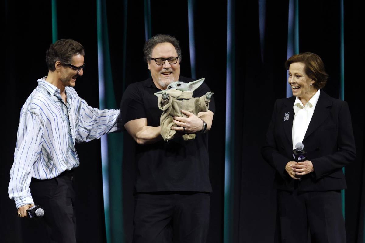 Fans de Star Wars y varios famosos de Hollywood se reúnen en un gran evento en Japón