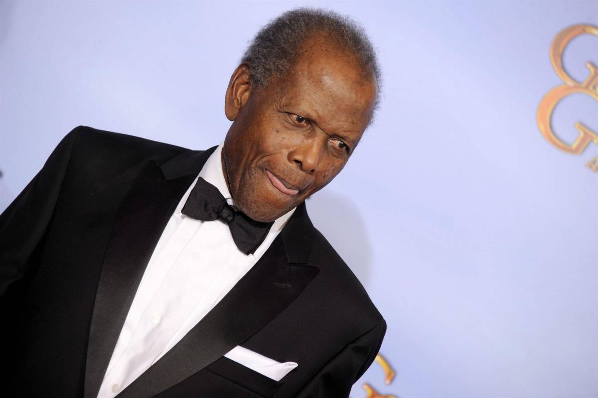 Revelan la causa de la muerte de Sidney Poitier, el primer afroamericano que ganó un Óscar