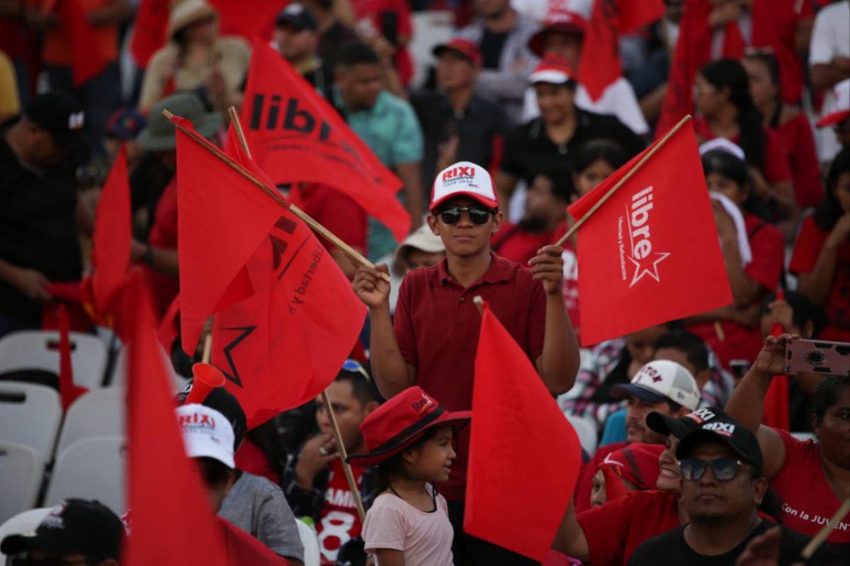 Rixi Moncada afirma fallas en el simulacro del Trep