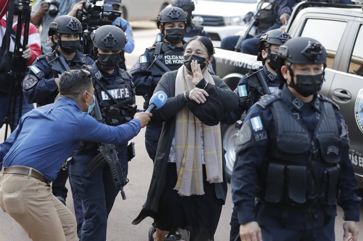 Herlinda Bobadilla es apenas la segunda hondureña en ser extraditada hacia EEUU después de Marlen Griselda Amaya Argueta, enviada en 2013 junto a su esposo José Inocente Valle.