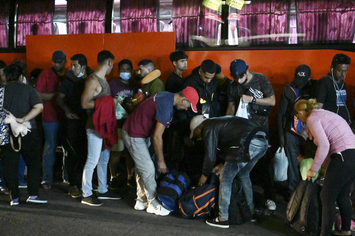 Migrantes retornan a Venezuela desde Guatemala por nueva orden de EEUU