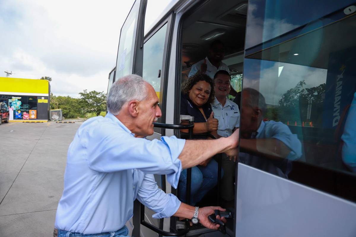 Asfura revela por qué abrazó a Xiomara Castro tras triunfo en 2021: Llegué con el corazón roto