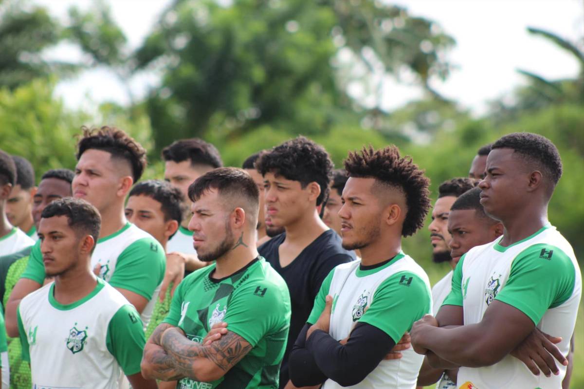 El Platense ya comenzó sus trabajos de pretemporada.