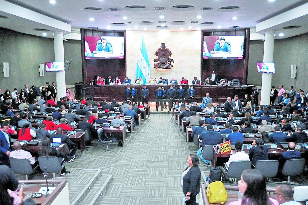 Advierten profunda crisis en el Congreso Nacional de Honduras