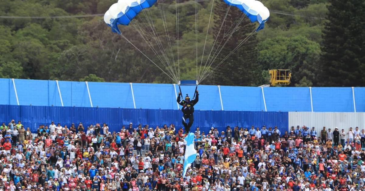 Honduras celebra 202 años de Independencia Honduras celebra 202 años de Independencia