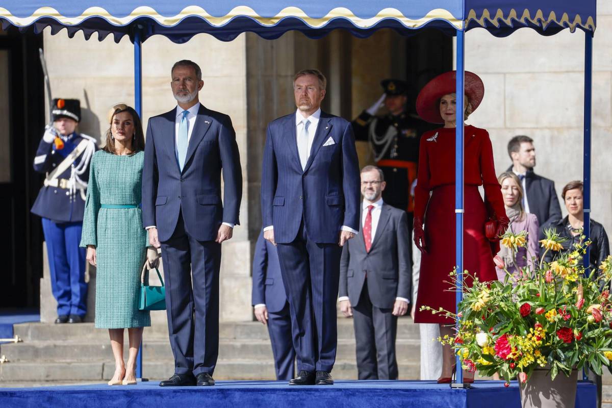 Dan cordial bienvenida a los reyes de España en su visita a Países Bajos