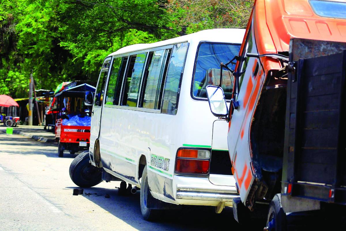 Hasta taller de reparación hay.