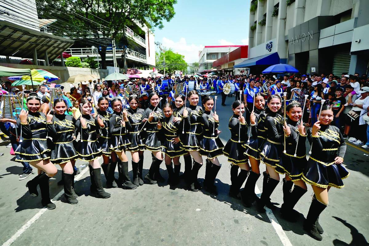 El amor por Honduras se vivió en la Capital Industrial