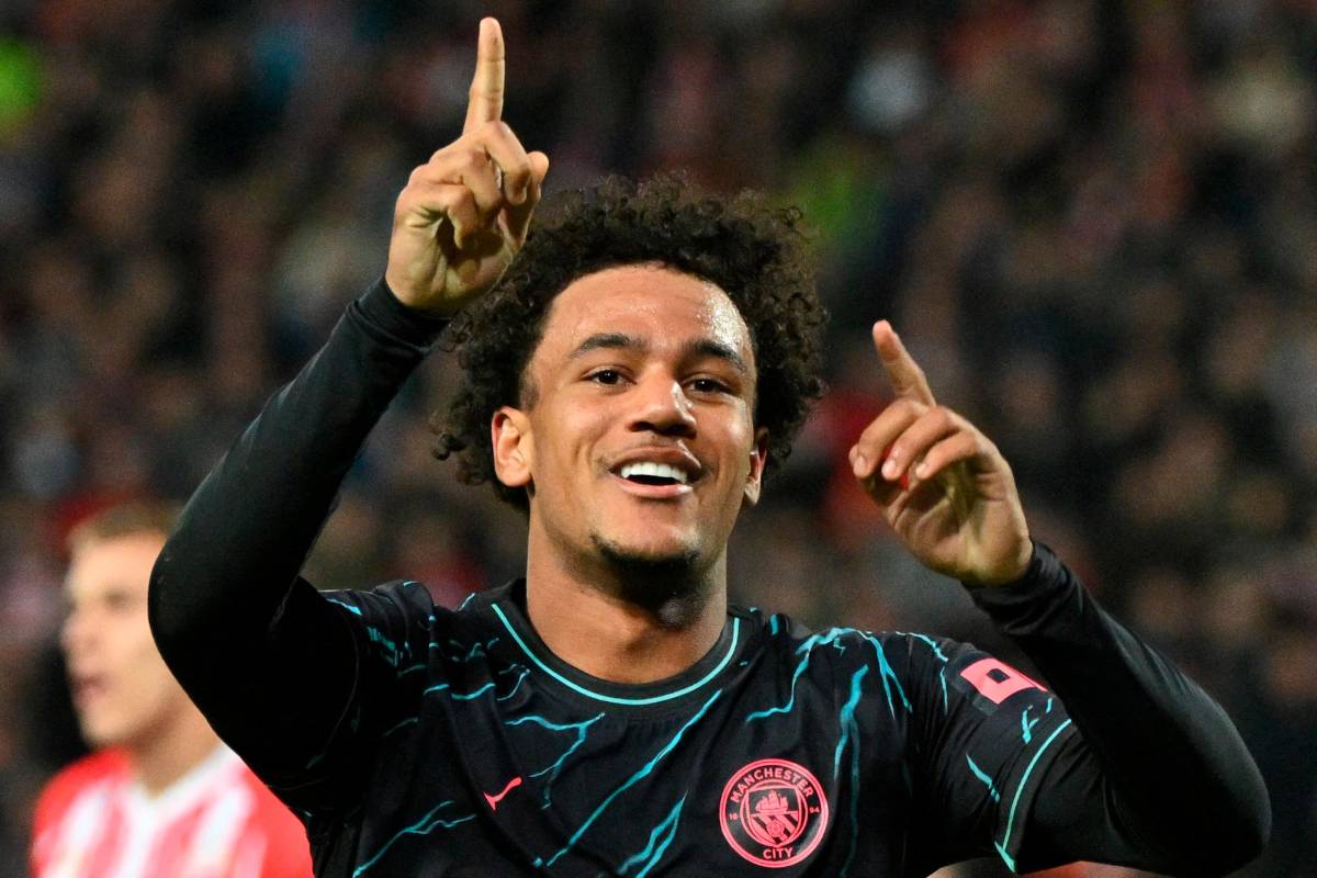 Con sorpresivo debutante: El City cierra con paso perfecto en Champions