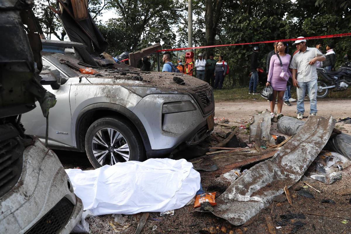 Desgarrador: al menos 19 muertos tras ataques con explosivos en el sur de Colombia