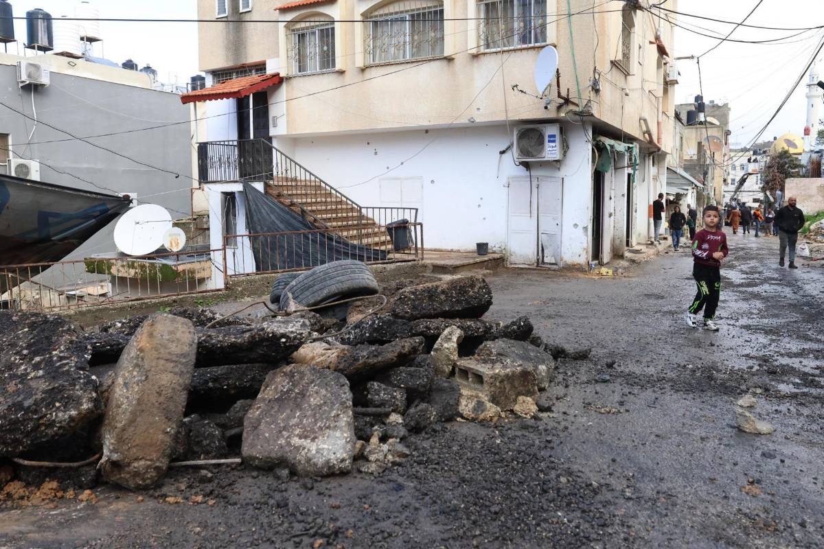 Destrucción tras las incursiones israelíes en el campo de refugiados de Nur Shams, cerca de la ciudad cisjordana de Tulkaem, 24 de diciembre de 2023