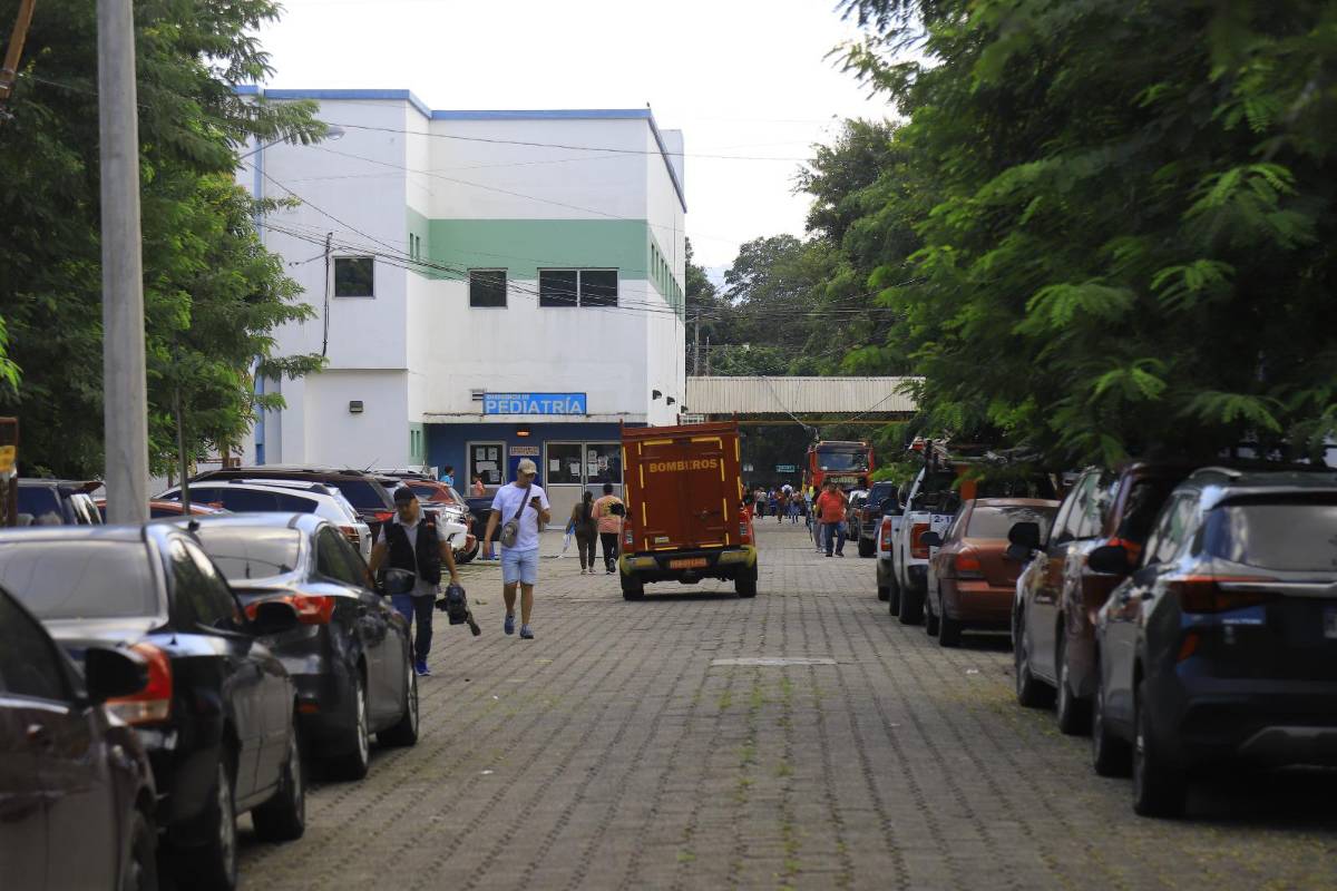Por un cortocircuito evacúan a pacientes de la sala de medicina interna del Mario Rivas